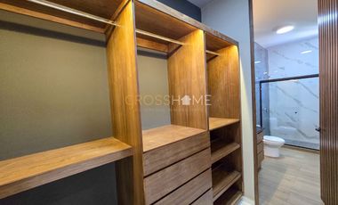 Exclusivo Penthouse de lujo EN RENTA con doble altura de dos pisos