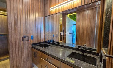 Exclusivo Penthouse de lujo EN RENTA con doble altura de dos pisos