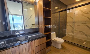 Exclusivo Penthouse de lujo EN RENTA con doble altura de dos pisos