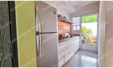 VENDO CASA AL PONIENTE DE LA CD DE VERACRUZ, CERCA TAMSA