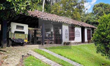 Finca en Parcelación cerrada vía La Ceja - Rionegro