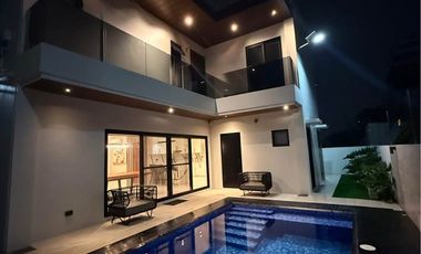 Fully Finished 5 Bedroom House For Rent Orchard Golf and Country CLub Cavite house for rent