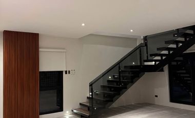 Fully Finished 5 Bedroom House For Rent Orchard Golf and Country CLub Cavite house for rent