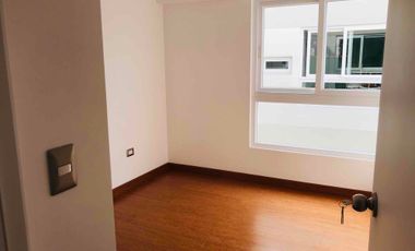 Último dúplex en venta de 3 dormitorios de 205m2 en Santiago de Surco