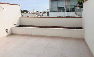 Último dúplex en venta de 3 dormitorios de 205m2 en Santiago de Surco