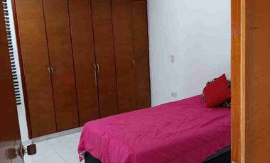 VENDO APARTAESTUDIO CENTRO PARTE ALTA 3 PISO ASCENSOR