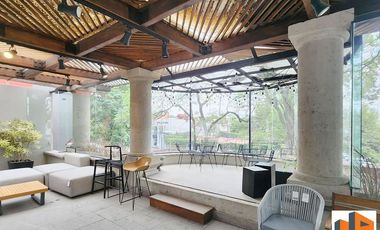 Planta Alta de esta Casa en Renta con espectacular terraza , en Altavista, San Ángel  para Uso Comercial o de Oficinas.