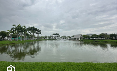 Terreno en venta en urb. Aires del Batán