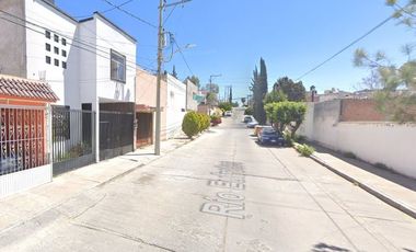 PROPIEDAD EN RECUPERACION BANCARIA EN LA COLONIA COLINAS DEL PONIENTE
