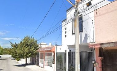 PROPIEDAD EN RECUPERACION BANCARIA EN LA COLONIA COLINAS DEL PONIENTE