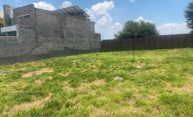 Terreno habitacional cercano al Tec de Monterrey