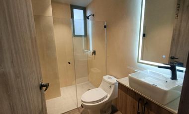 Preventa en Punto Mezquitán Departamento 2 Recámaras con Roof Garden y Alberca