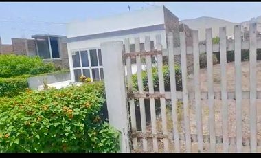 Venta De Terreno En Bonita Urbanizacion Santa Rosa