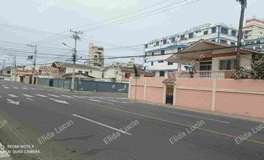 ALQUILO PROPIEDAD ENPLENO CENTRO COMERCIAL DE SALINAS