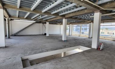 I3 CASA COMERCIAL - CONSULTORIO - OFICINAS DE VENTA