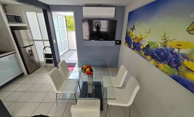 Casa en condominio con alberca en venta