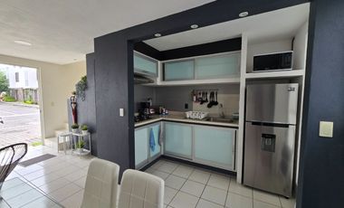 Casa en condominio con alberca en venta