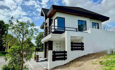 Pramana Residential Park Sta Rosa 4Bedroom House for Rent Good deal Brand New Modern near Nuvali Solenad BGC Makati Ayala Alabang Tagaytay SLEX Brent