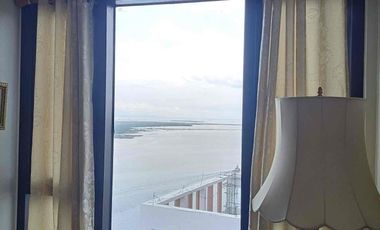 1BR with balcony seaview