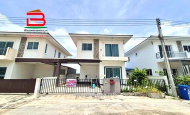 บ้านแฝด หมู่บ้าน เดอะไนน์ รังสิต คลอง 9 เนื้อที่ 36.8 ตรว. ใกล้วัดลานนา ถนนรังสิต-นครนายก ตำบลลำลูกกา อำเภอลำลูกกา จังหวัดปทุมธานี