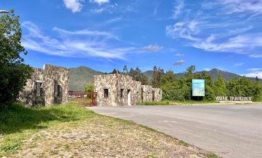 Se vende casa nueva de 340m2 en sitio de 5.000m2, Condominio Valle Tranquilo, Zapallar, Curicó