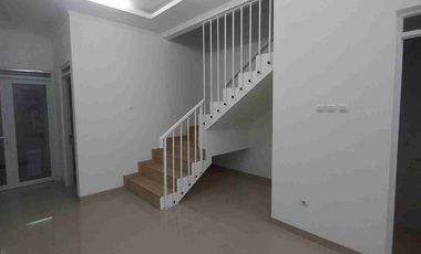 RUMAH MURAH SCANDINAVIA CISARANTEN KULON ARCAMANIK BANDUNG TIMUR