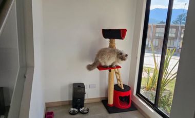 CASA EN VENTA – LA FLORIDA, CONDOMINIO EL RETIRO