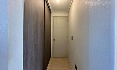 SAN FELIPE - VENDE CASA DOS PISOS 4D 3B - COND. ALTOS DE MONASTERIO