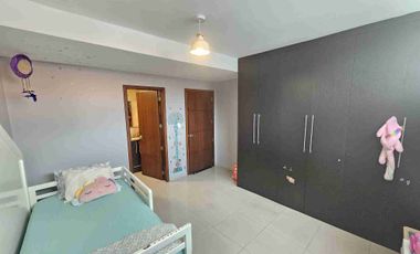 departamento de venta los Ceibos av Leopoldo carrera
