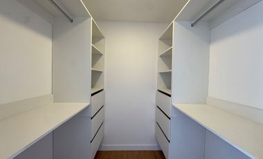 CASA por estrenar dentro de condominio EN RENTA ubicada en Ricaurte sector colegio Sudamericano