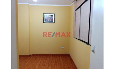 Alquilo Mini Departamento En Piso 2, Vista Exterior En Urb. San Isidro Etapa I, S/. 1200 Soles Area 60M2