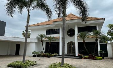 Casa de Alquiler en Samborondón, Urbanización Biblos