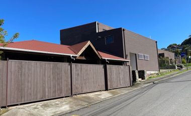 Amplio local comercial en Coronel