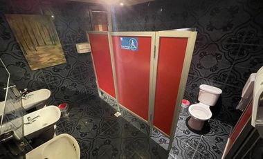 Amplio local comercial en Coronel