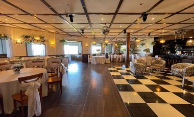 Amplio local comercial en Coronel