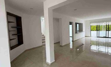 Casa en renta en Cumbres del Cimatario