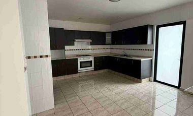 Casa en renta en Cumbres del Cimatario