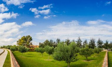 CASA EN PREVENTA EN LA MEJOR ZONA DE SANTA MONICA AL SUR DE AGUASCALIENTES
