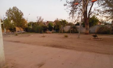 Linda casa esquina en el Pedregal de Buin