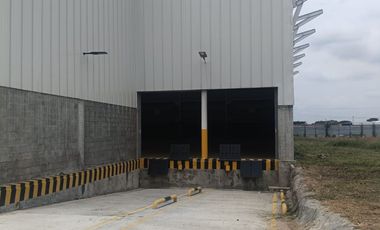 VENTA DE BODEGA NUEVA EN ZONA FRANCA PALMASECA.- LA ESMERALDA