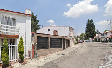 CASA EN VENTA TRATO DIRECTO CON EL BANCO NO SE ACEPTAN CREDITOS