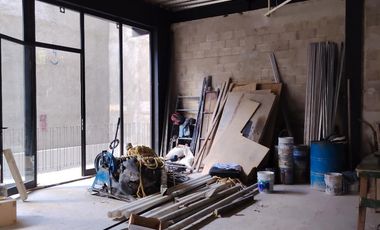 VENTA DE LOCAL A PIE DE CALLE EN AV. CHAPULTEPEC ROMA NORTE