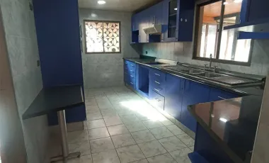 Tu Próximo Hogar en Peñalolén: Amplia Casa para Disfrutar en Familia