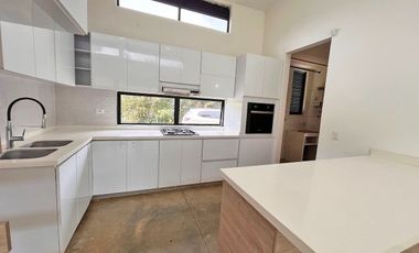 SE VENDE CASA CAMPESTRE EN PEREIRA VIA ARMENIA