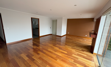 ¡Duplex de Lujo en Santiago de Surco!