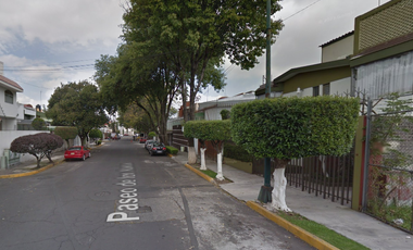 BONITA CASA EN PASEOS DE TAXQUEÑA. EN VENTA (REMATE BANCARIO)