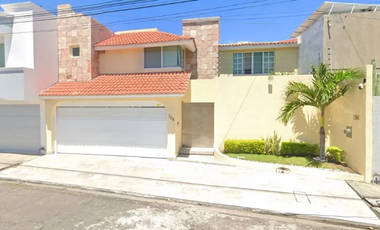 Bonita casa en remate en Costa de Oro, Boca del Río