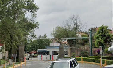 BONITA CASA EN JARDINES EN LA MONTAÑA. EN VENTA (REMATE BANCARIO)