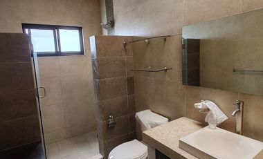 CASA EN VENTA EN COTO SAN NICOLÁS