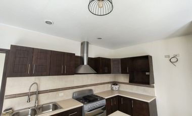 CASA EN VENTA EN COTO SAN NICOLÁS